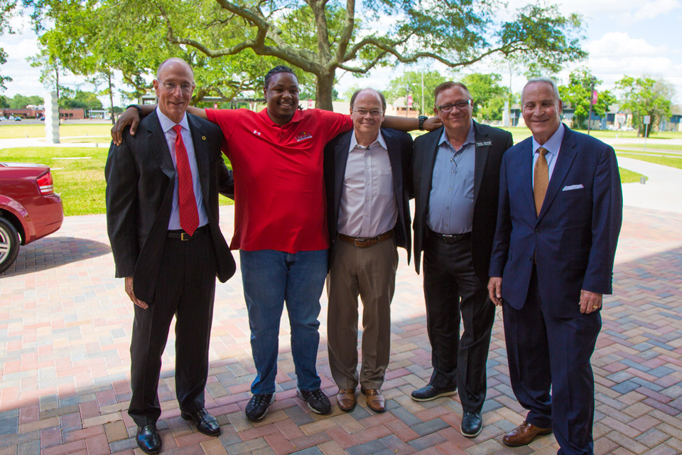 Fred Ryans in group photo