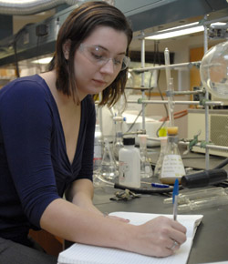 Crissie Vandehoef in lab
