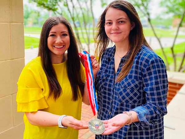 White House recognizes Honors Student Association  