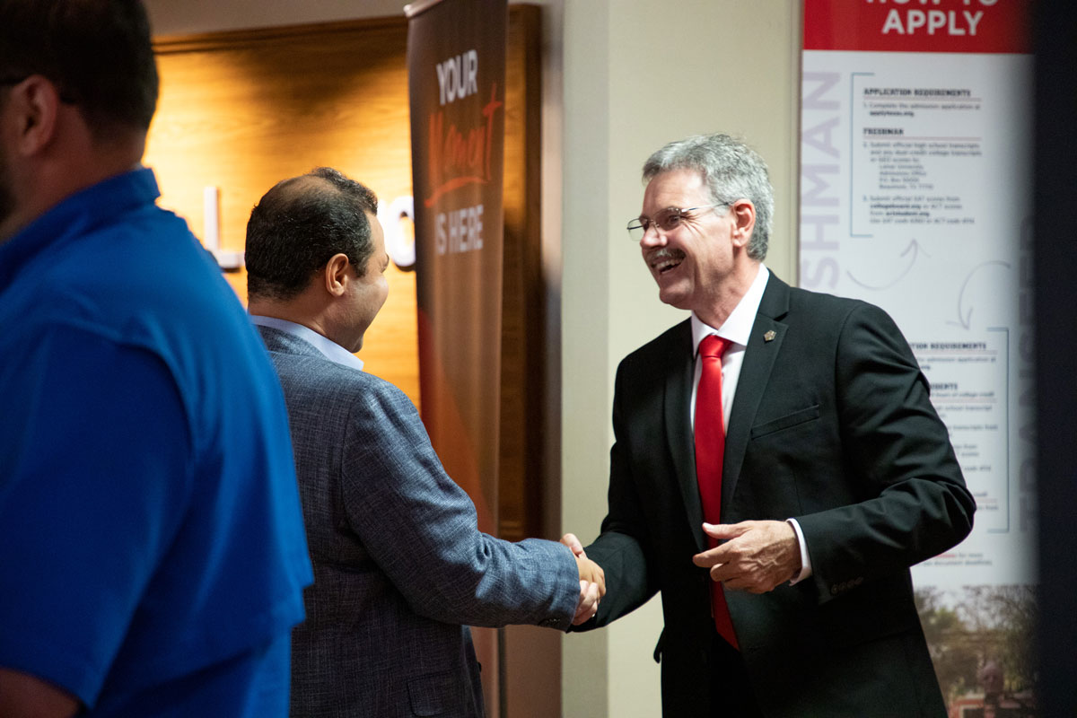 Dr. JaiM.E. Taylor Visits Lamar University 9