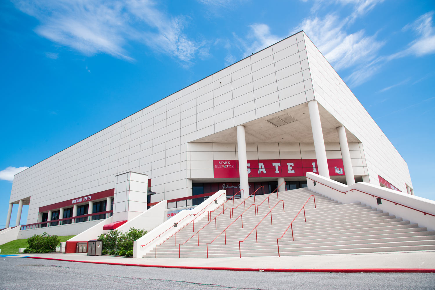 LU Men's and Women's Basketball Sign Eleven Recruits